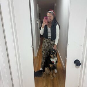 Meet your Posher, Tia